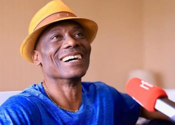 Cameroun : Nomination d’un deuxième sélectionneur par la FECAFOOT, Joseph Antoine Bell n’y croit pas